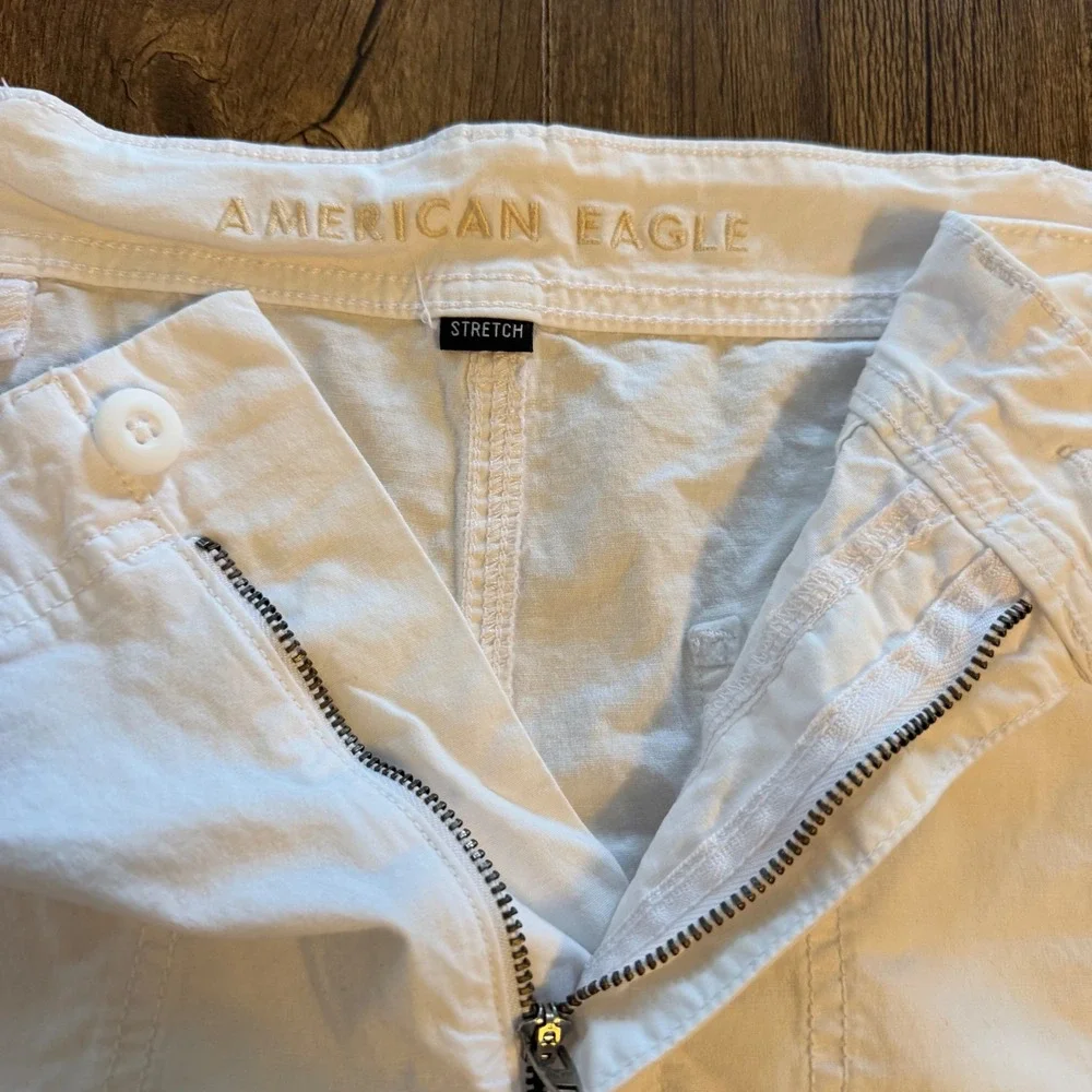 American Eagle Cargo Shorts Womens 12 White High‎ Rise Raw Hem Stretch Utility